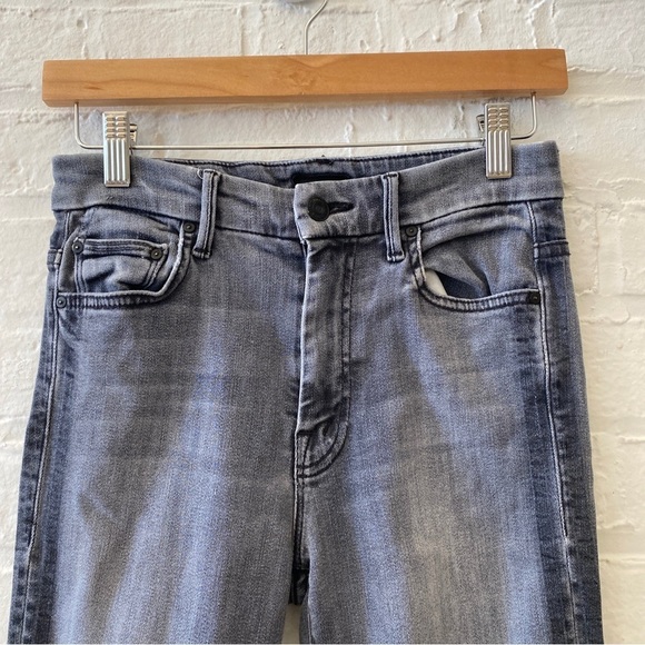MOTHER || High Waisted Looker Jeans Gray Wash 26 - Picture 2 of 12
